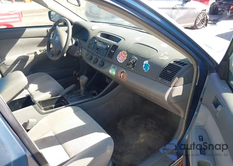 2002 Toyota Camry Le из США, поврежденный, VIN JTDBE32K020002957